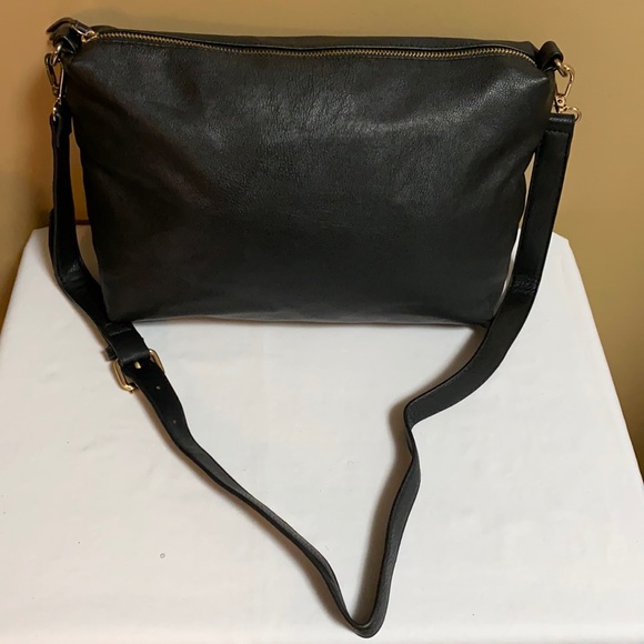 Dynamite Handbags - Crossbody Bag